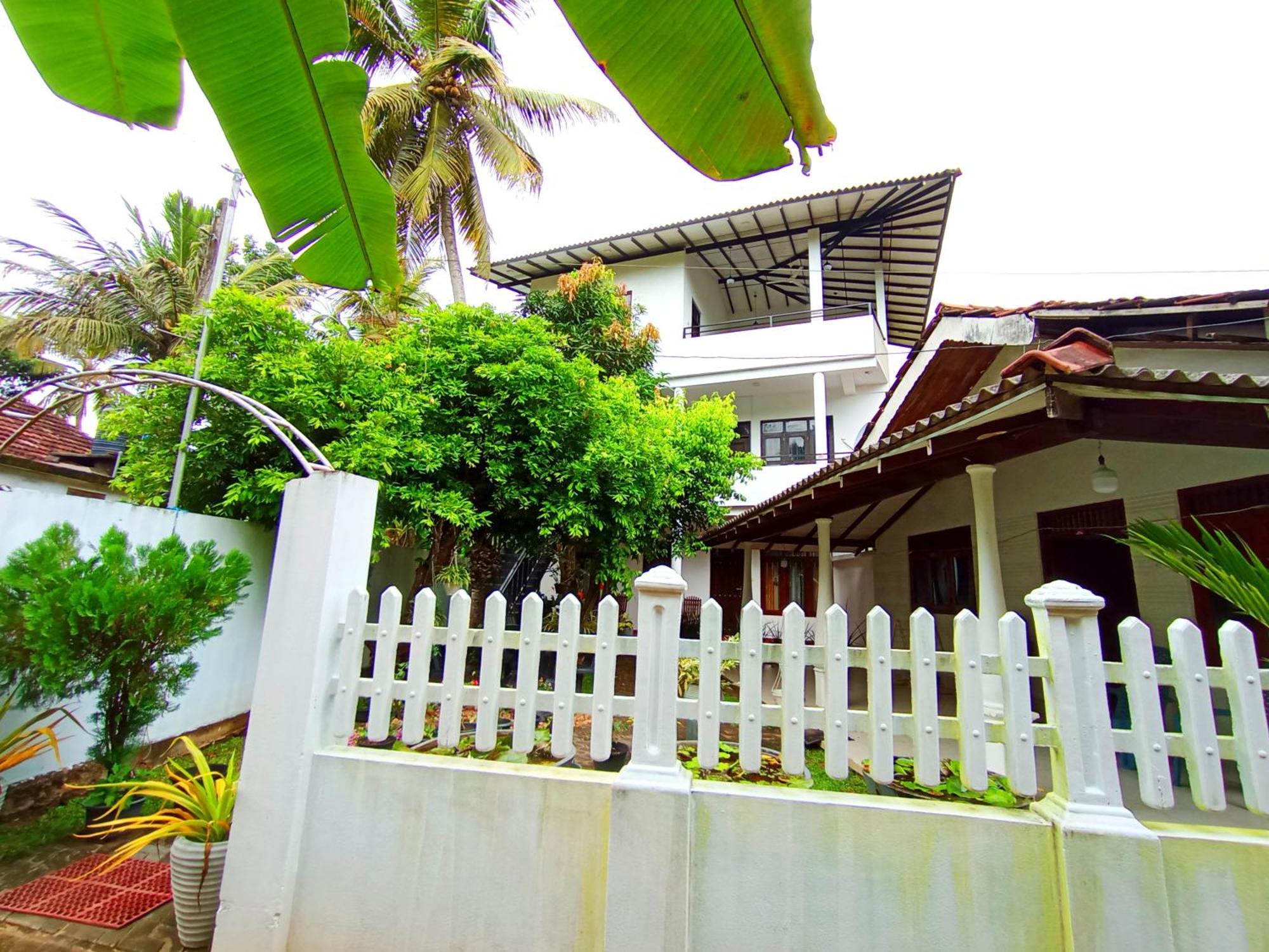 S & K Resort Mirissa Extérieur photo