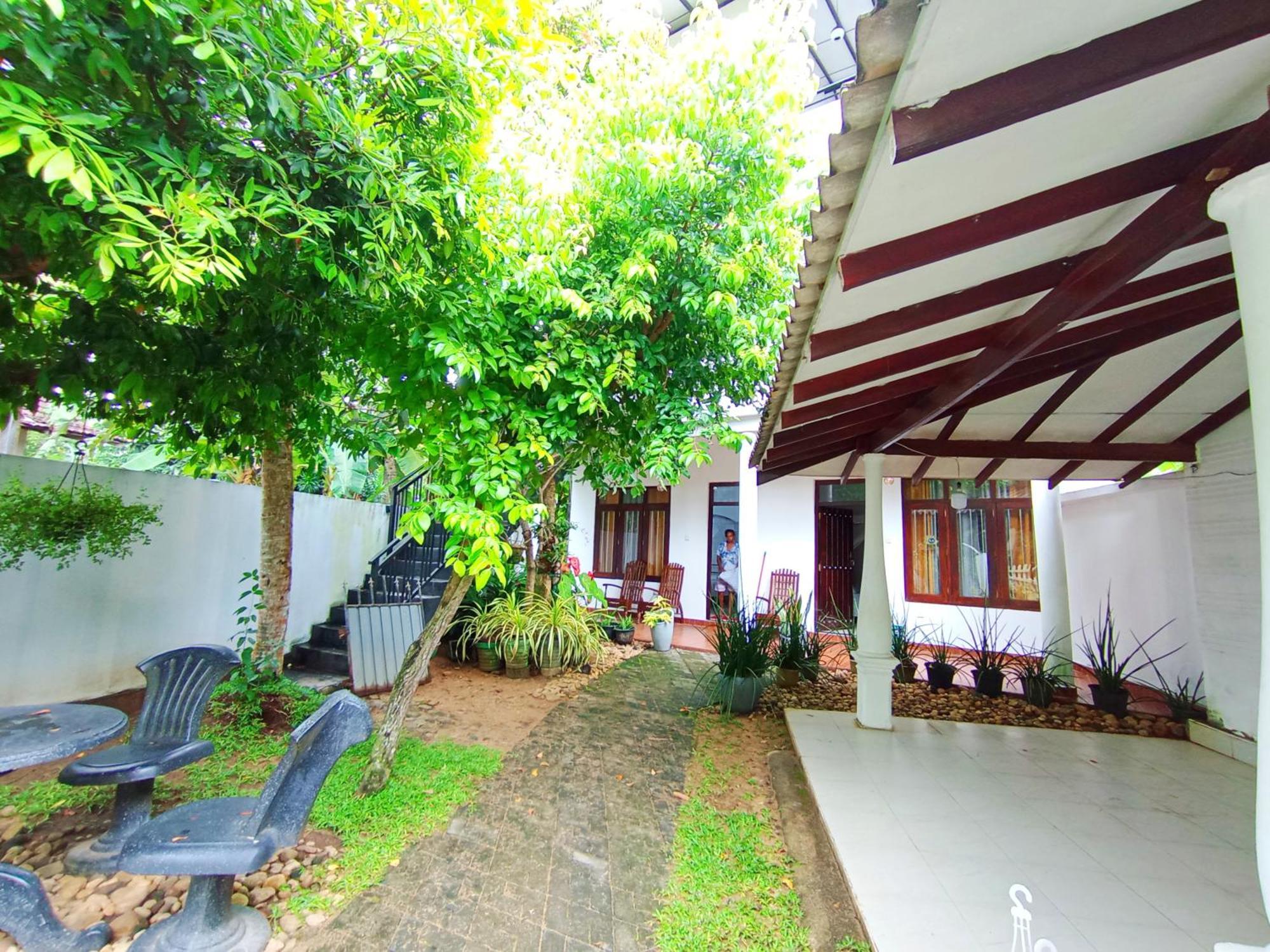 S & K Resort Mirissa Extérieur photo